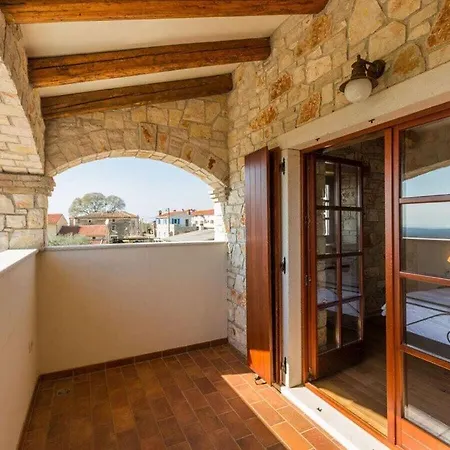Angelina Comfortable Ξενοδοχείο 4*